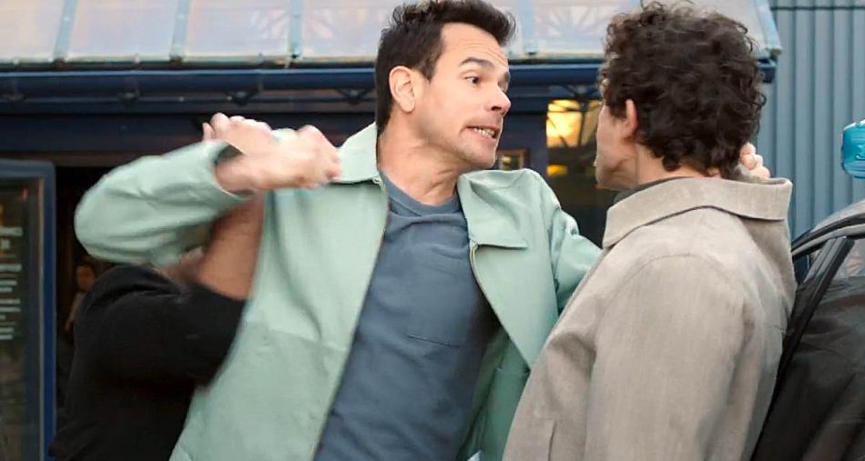 Demain nous appartient (spoiler) : Philippine Julliard violemment agressée, Damien pète les plombs